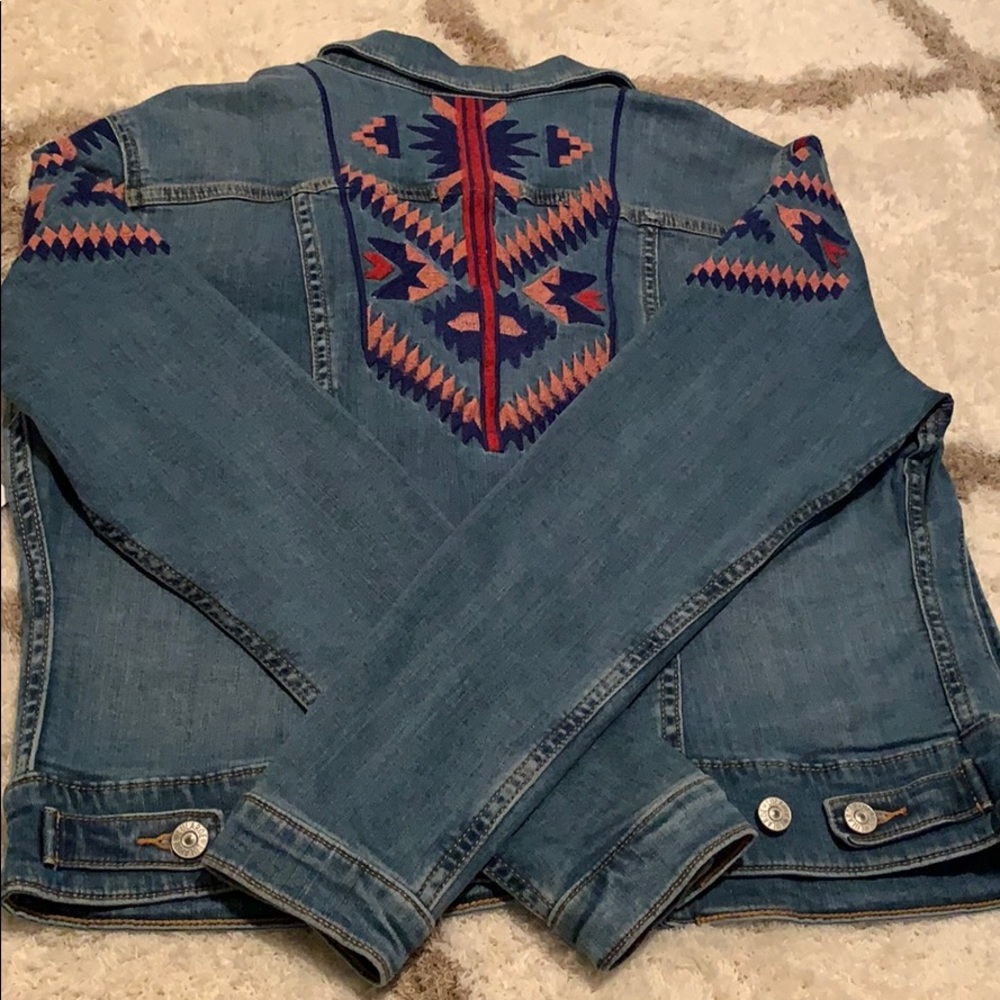 New LuLuRoe Jacket - Picture 3 of 5